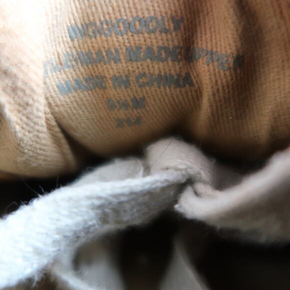 Guess Shoes Womens 9.5 Fashion Sneakers Lace Up Casual Flat Logo Brown - Picture 12 of 13